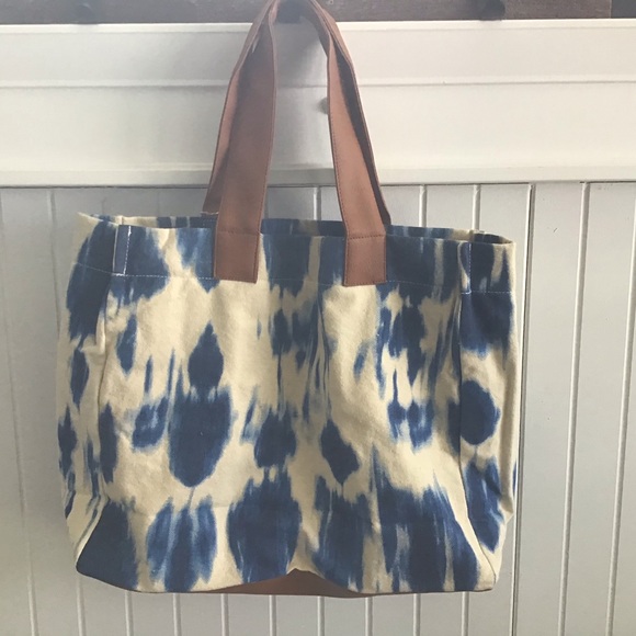 Laguna Tote by Lu + Elle - Picture 5 of 8